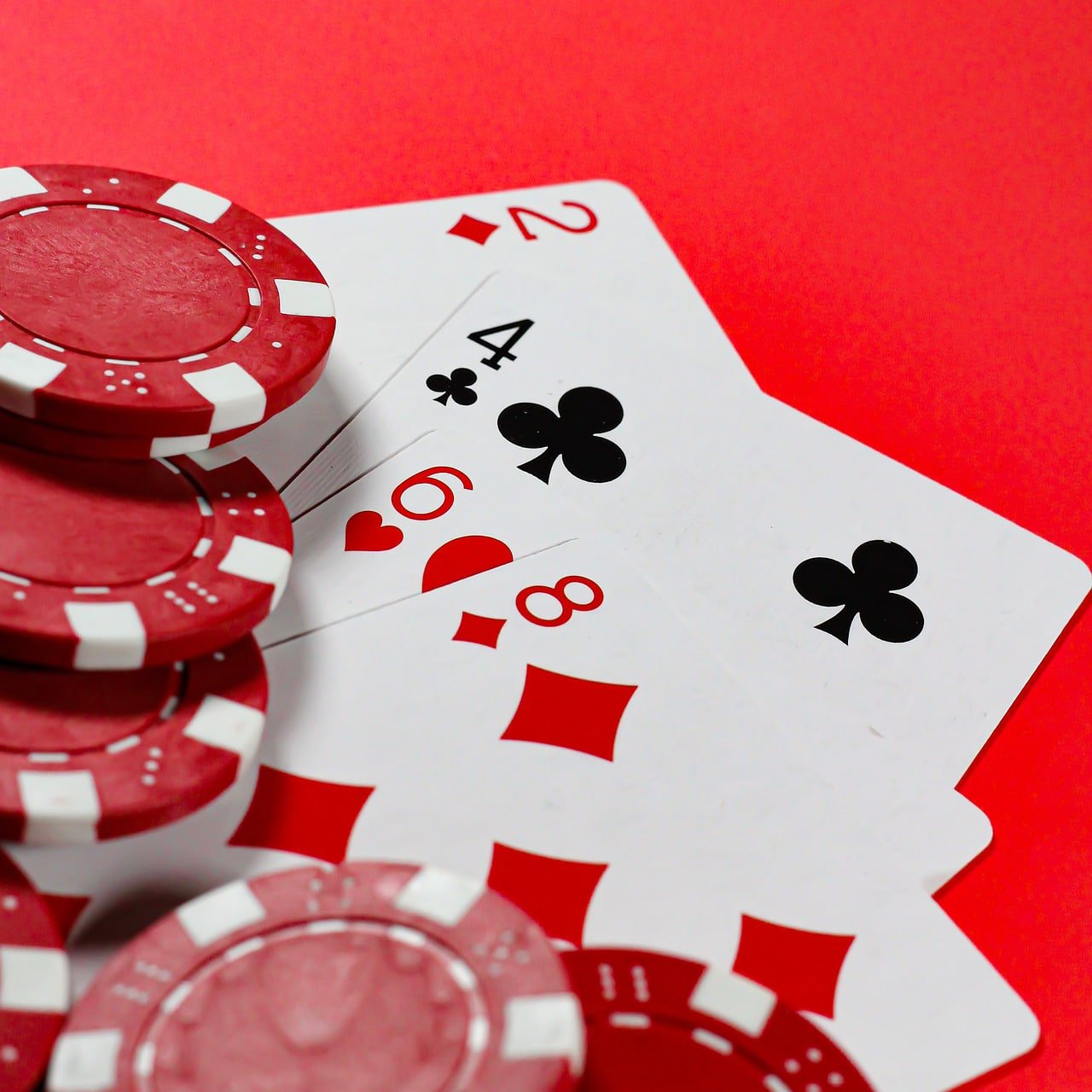 Live dealer baccarat table streamed on ph33 casino mobile interface